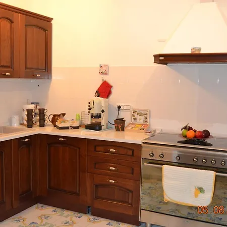Bed and breakfast Ingrid E Claudia Nemoli