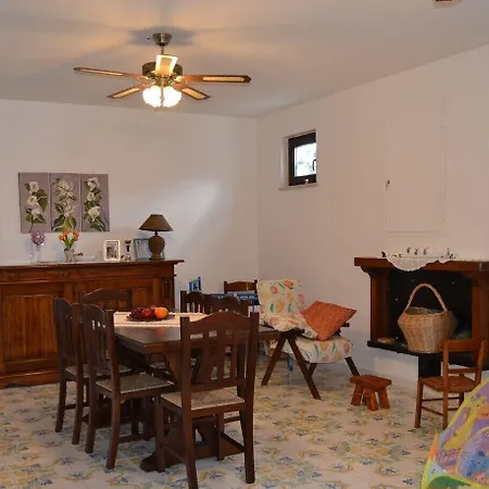 Ingrid E Claudia Bed and breakfast 3*